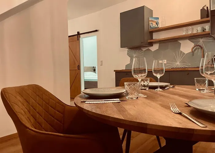 Geidorf Residenz - Serviced & Parking Apartmán